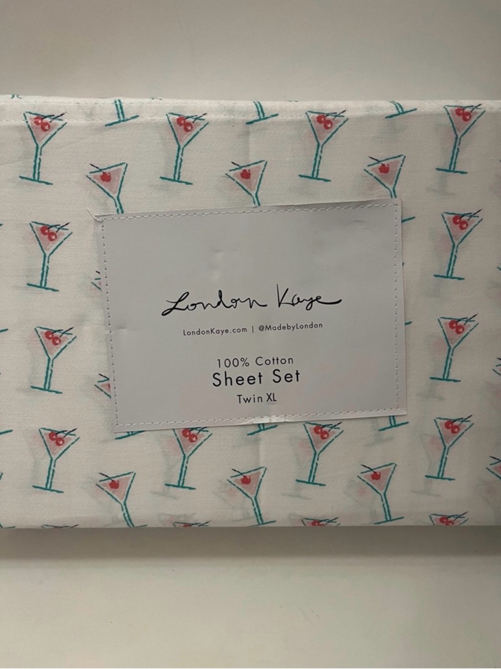 London Kaye Twin XL Size Cotton Sheet Set Martini Glasses Print White Pink Green - Picture 4 of 12